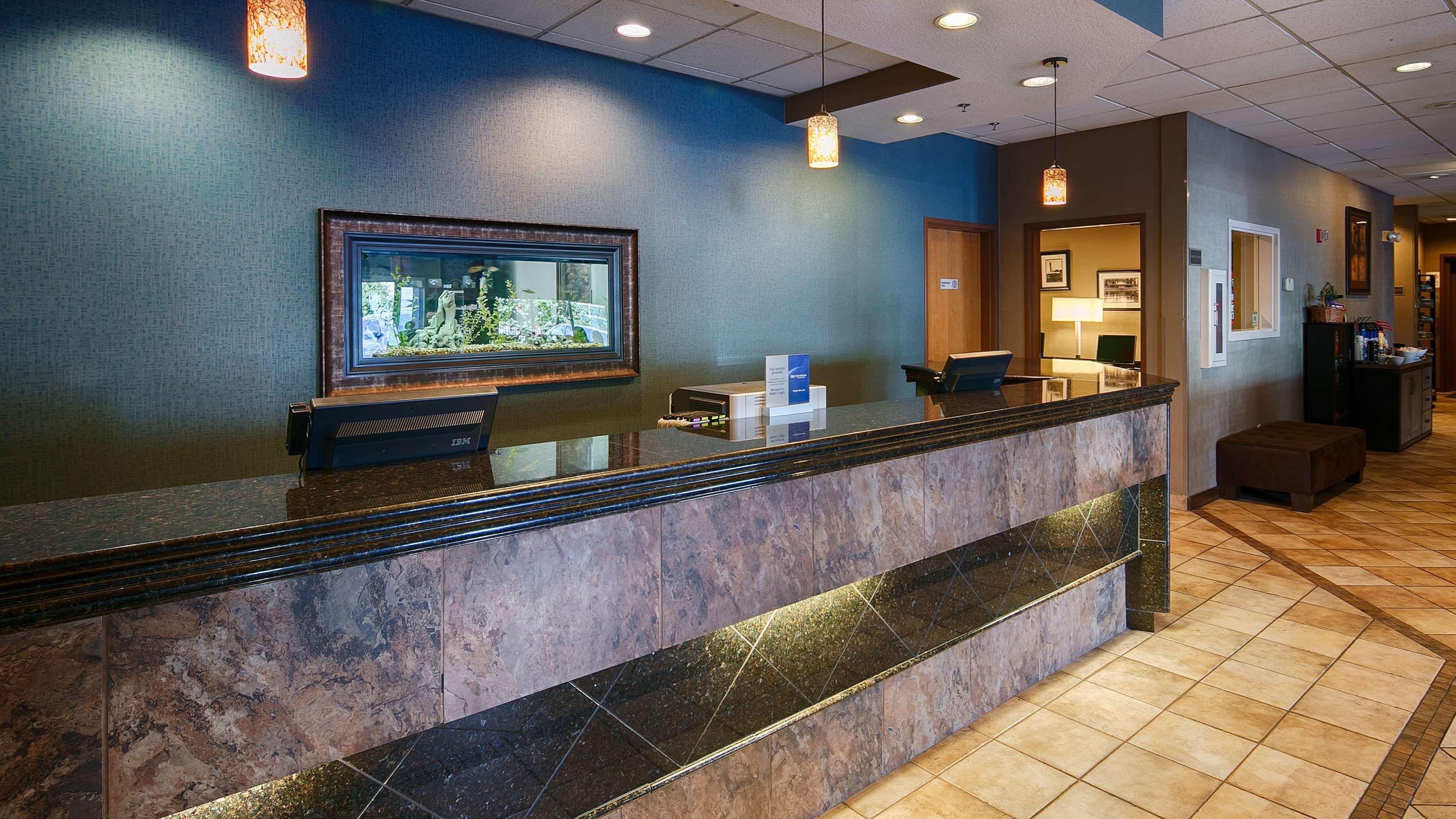 Best Western Plus City Center Spokane Exterior photo