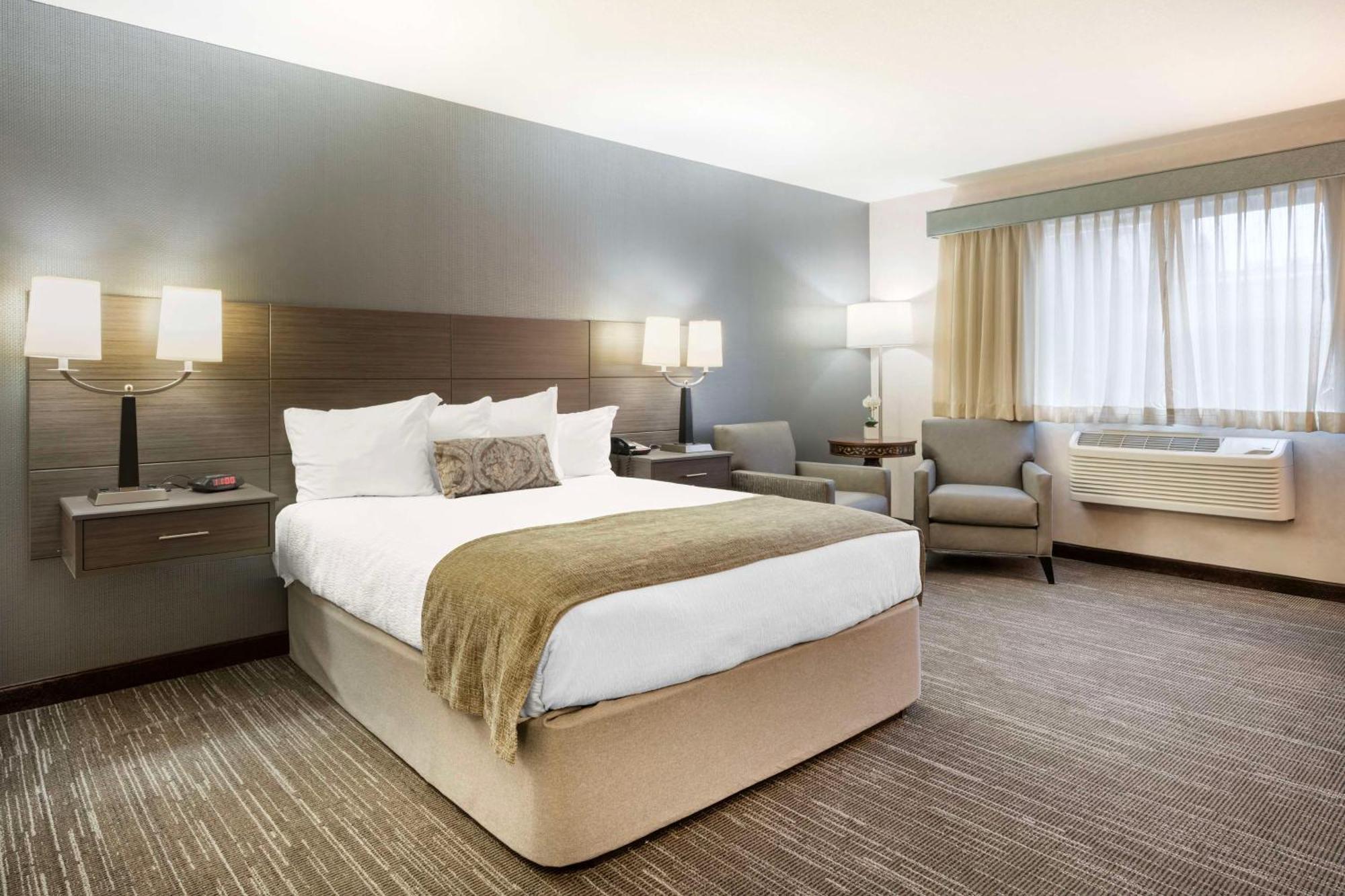 Best Western Plus City Center Spokane Exterior photo