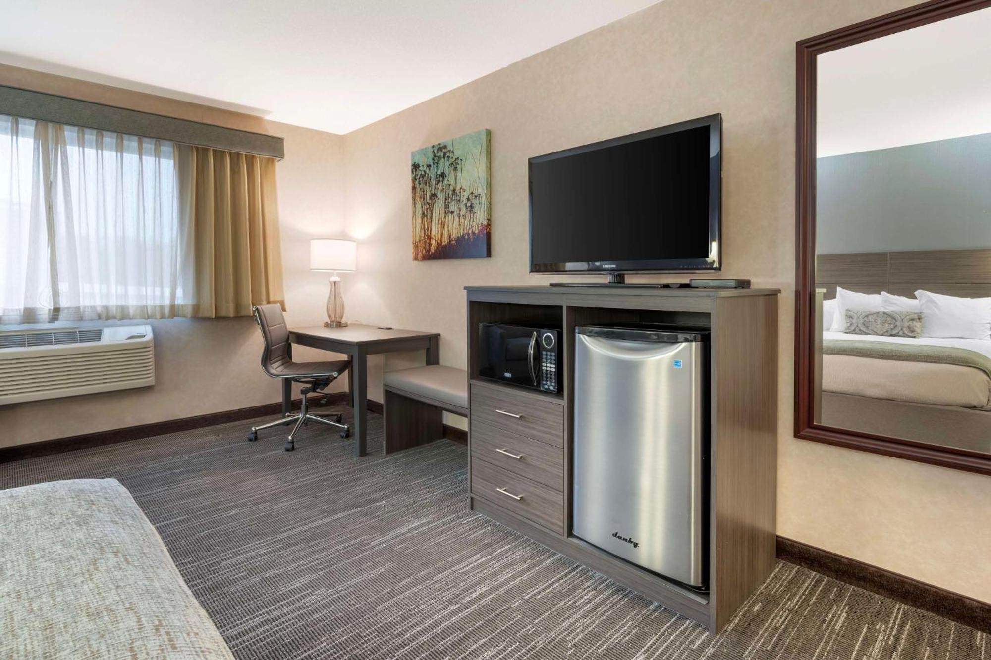 Best Western Plus City Center Spokane Exterior photo